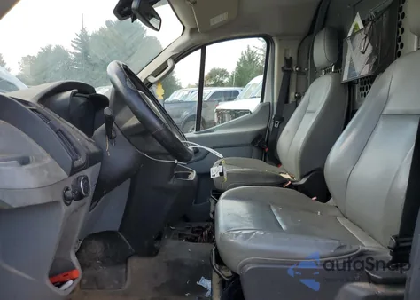 2016 Ford Transit T-250 z USA, uszkodzony, nr VIN 1FTYR1ZM3GKB17297